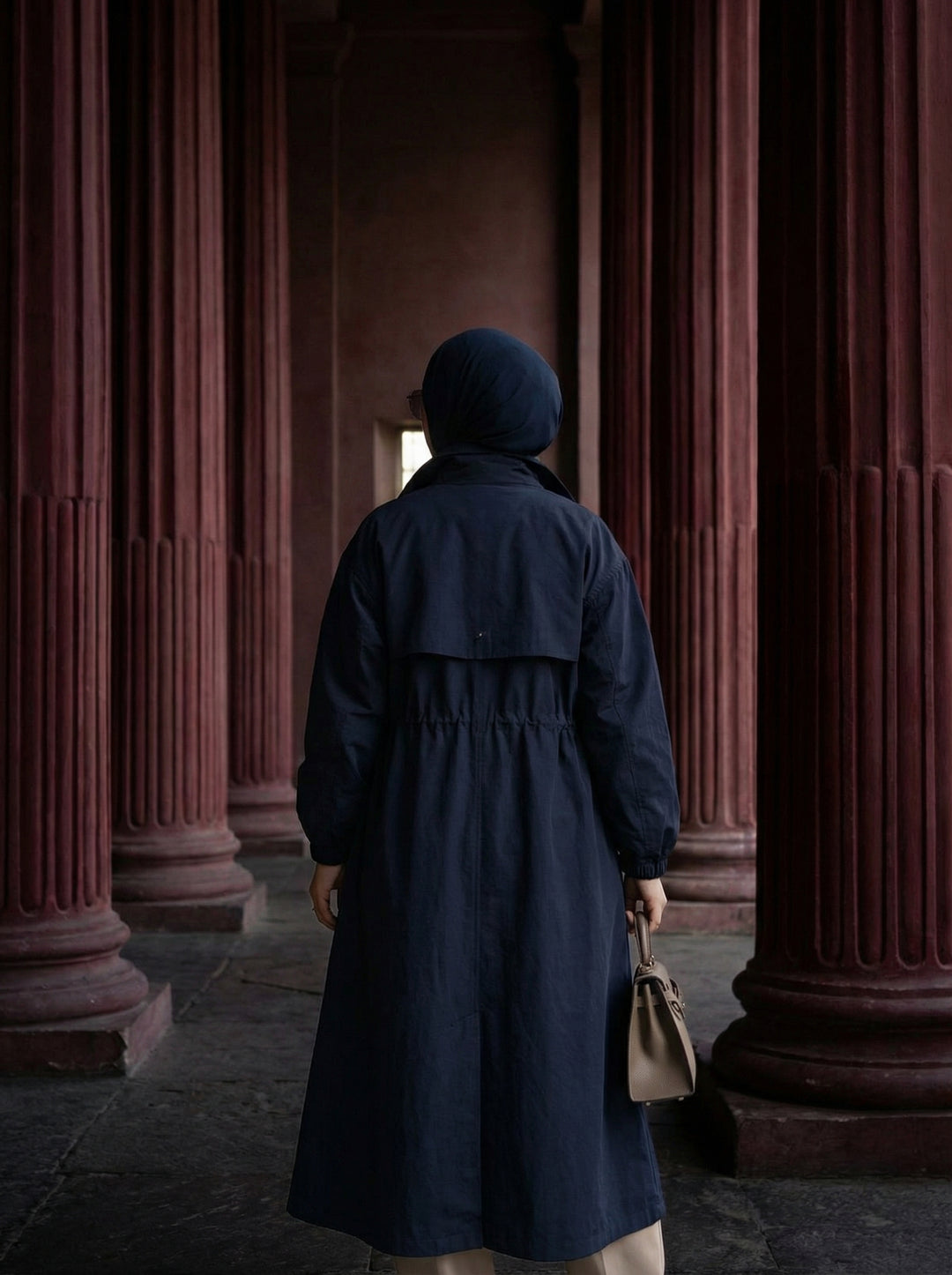 Lacivert Aura Uzun Trençkot – Premium Koleksiyon